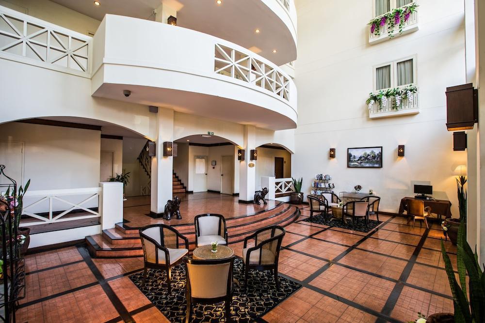 Eurasia Chiang Mai Hotel Buitenkant foto