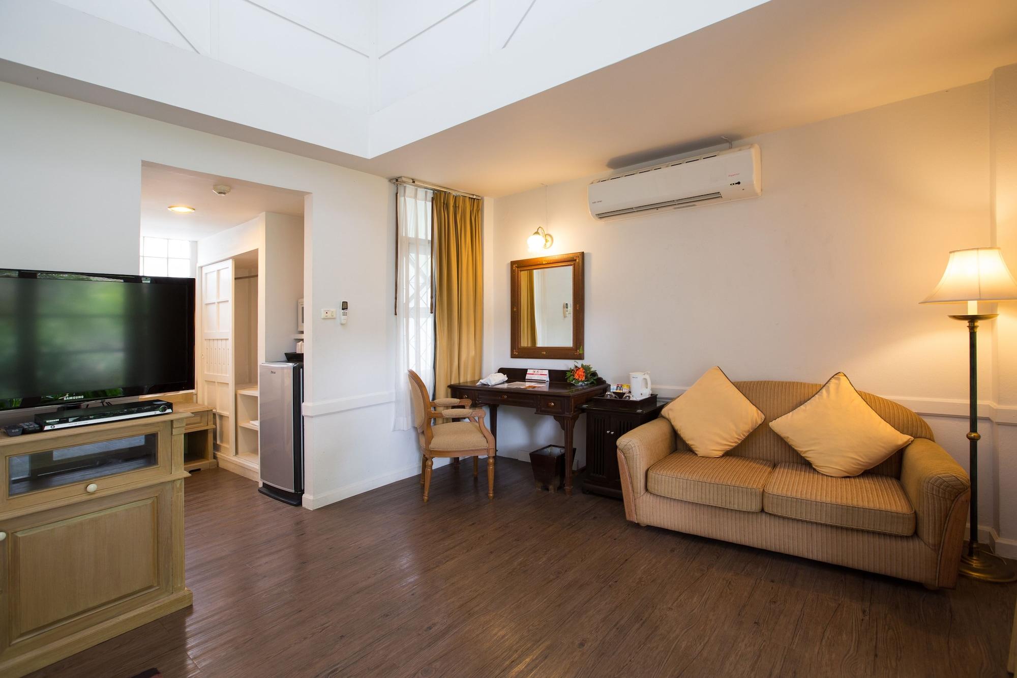 Eurasia Chiang Mai Hotel Buitenkant foto