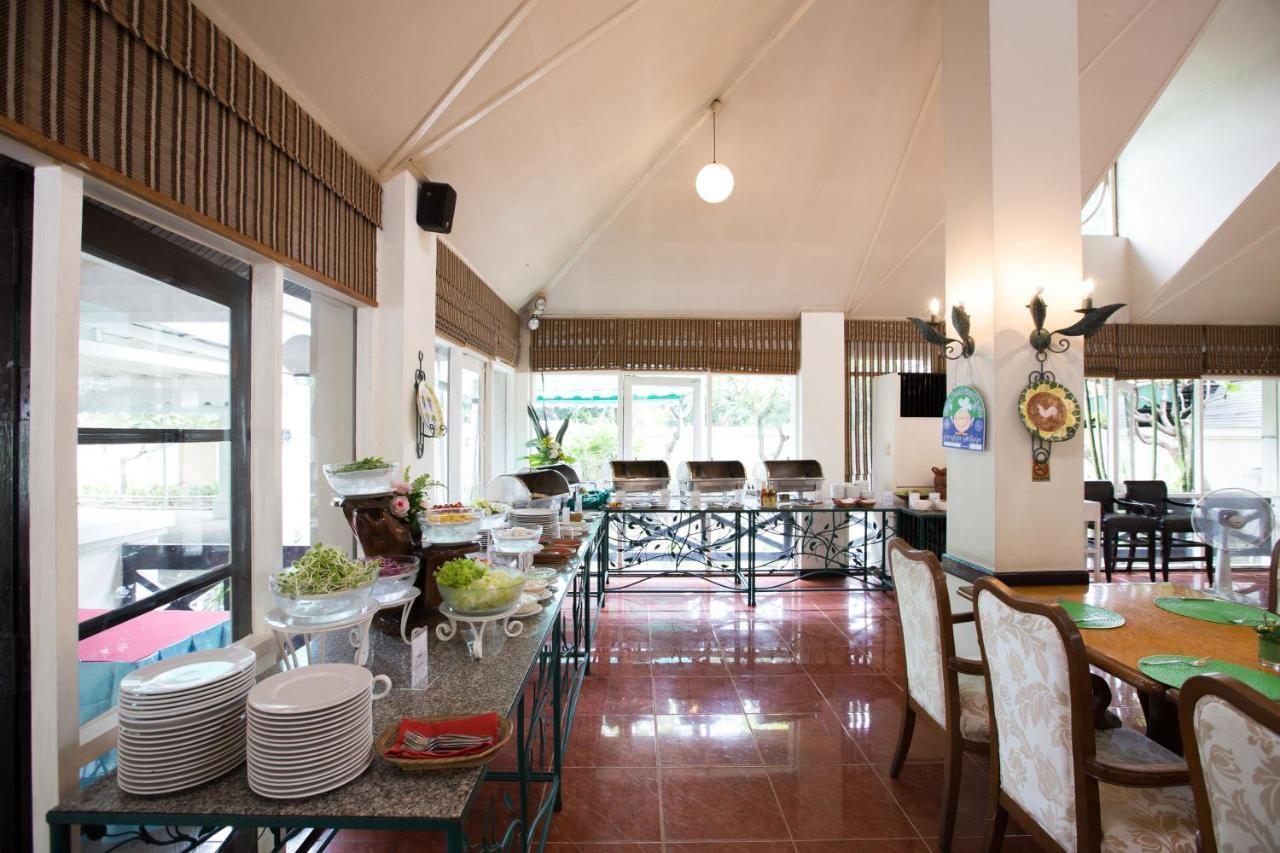 Eurasia Chiang Mai Hotel Buitenkant foto