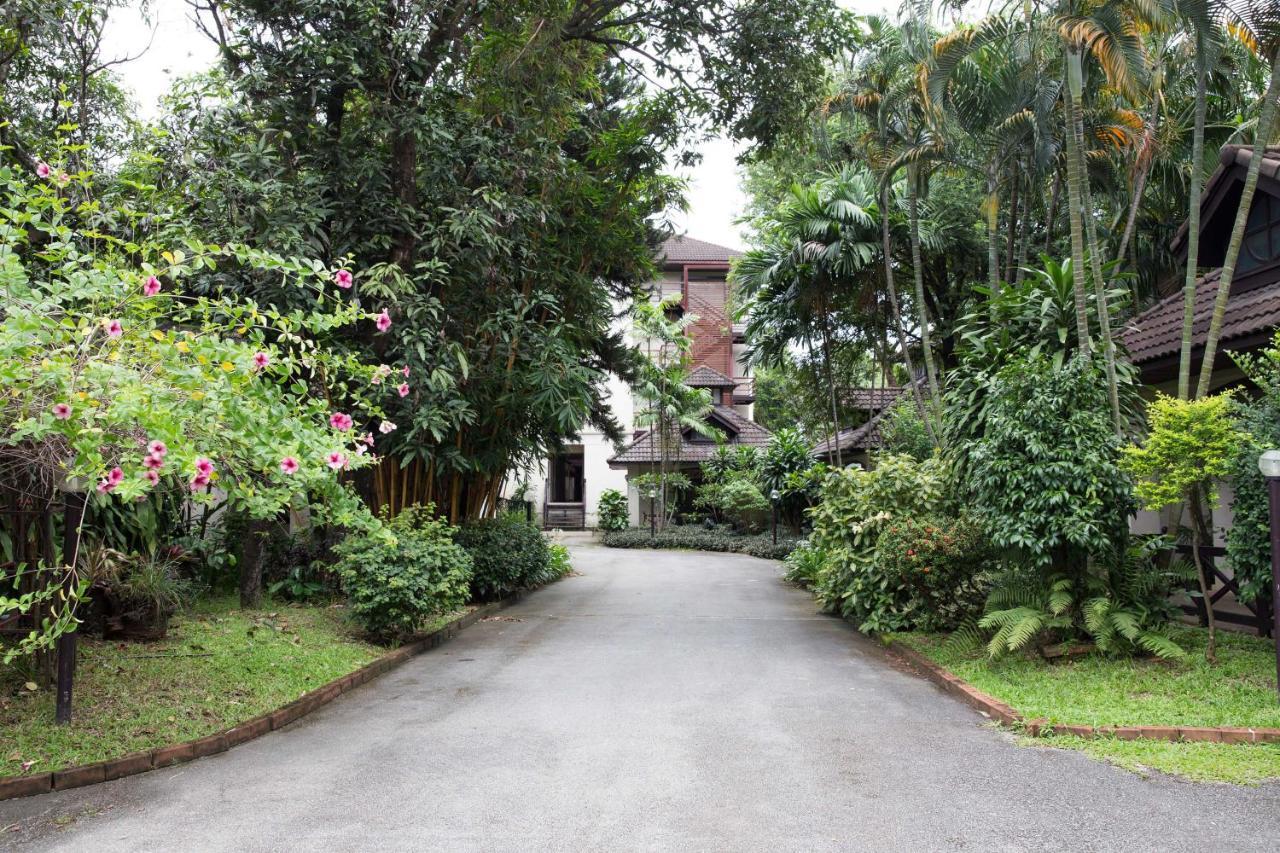 Eurasia Chiang Mai Hotel Buitenkant foto